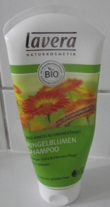 Lavera-Shampoo mit Bio-Ringelblumenextrakt für seidigen Glanz und intensive Pflege