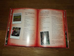 Ein Blick ins Booklet.