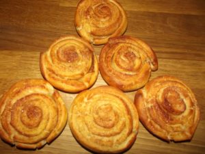 Zimtschnecken für alle, die es dunkler lieben ...
