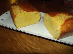 Sehr saftig und eine tolle Farbe: der Orangen-Cake