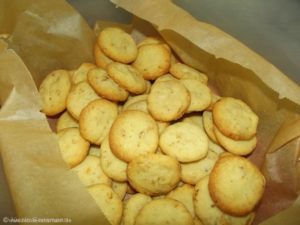 Walnusskekse zum Kaffee oder Zwischendurch rund ums Jahr.