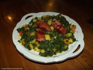 Grünkohl-Eintopf mit Kartoffel, Lauch und Kürbis