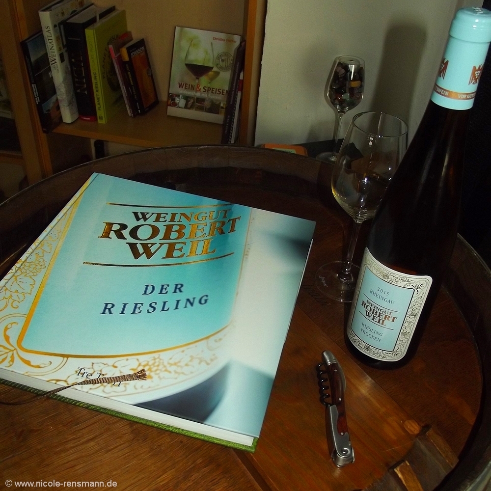 Buch und Wein: Der Riesling - Weingut Weil