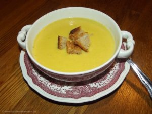 Wein-Käse-Suppe