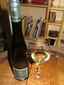 Balthasar Ress Riesling 2015 "Von Unsrem"