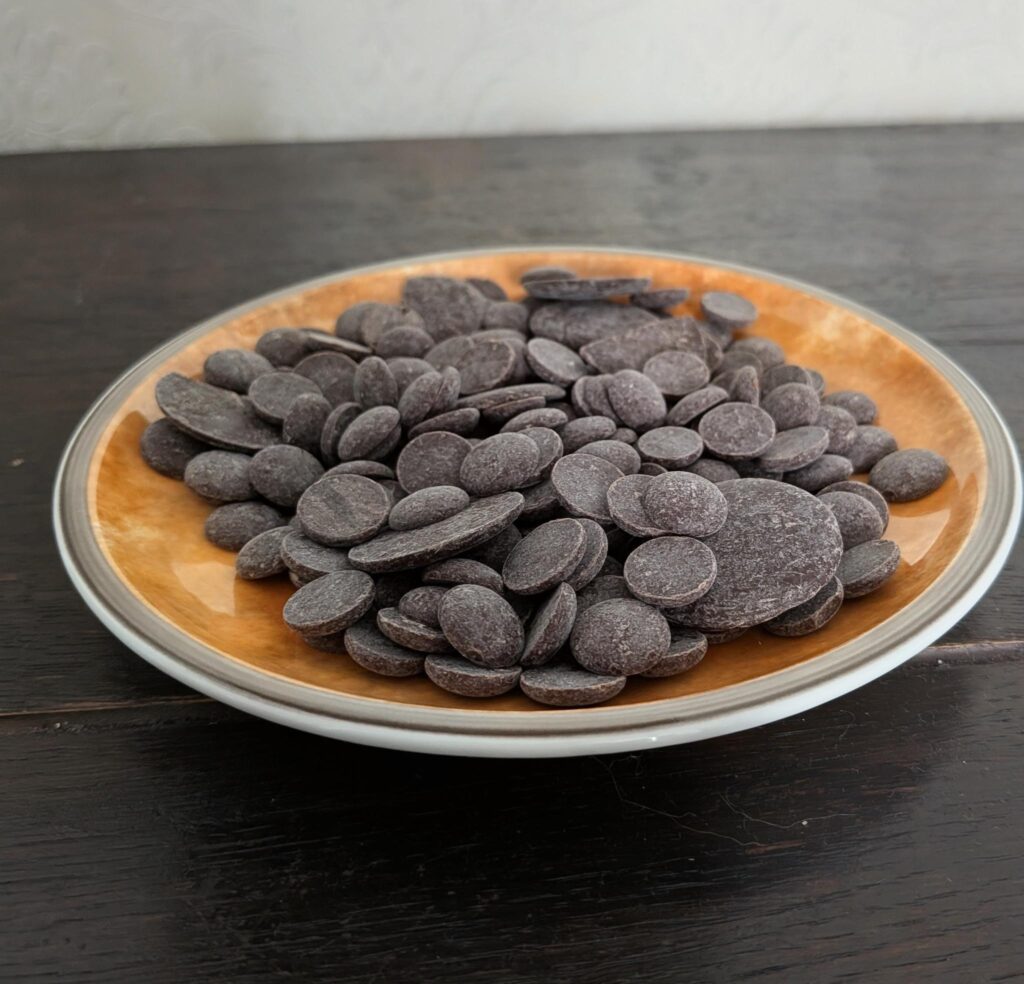Teller mit Schokolade - Platzhalter Foto für Pudding folgt